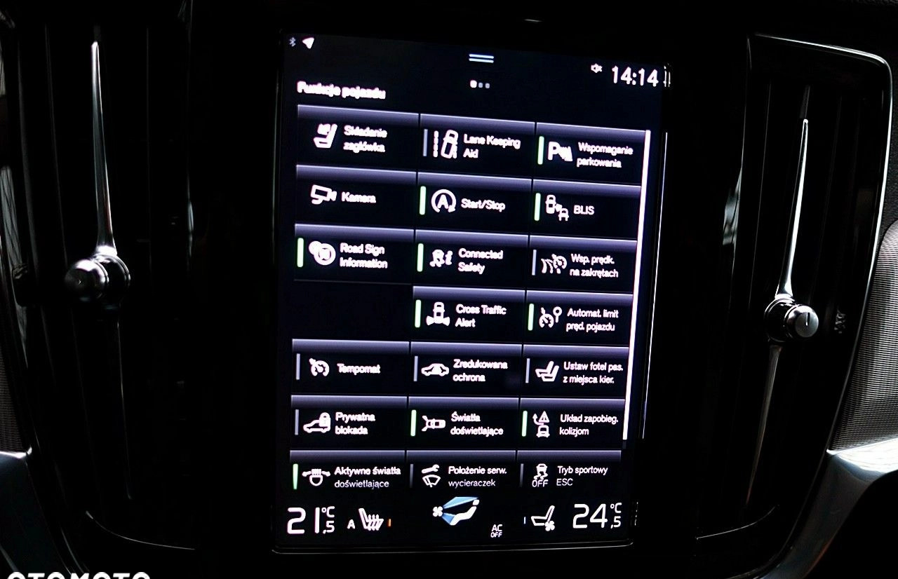 Volvo V90 Cross Country cena 219900 przebieg: 85000, rok produkcji 2020 z Kętrzyn małe 781